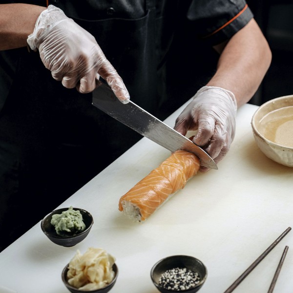 Chef personal a domicilio por horas especializado en sushi 